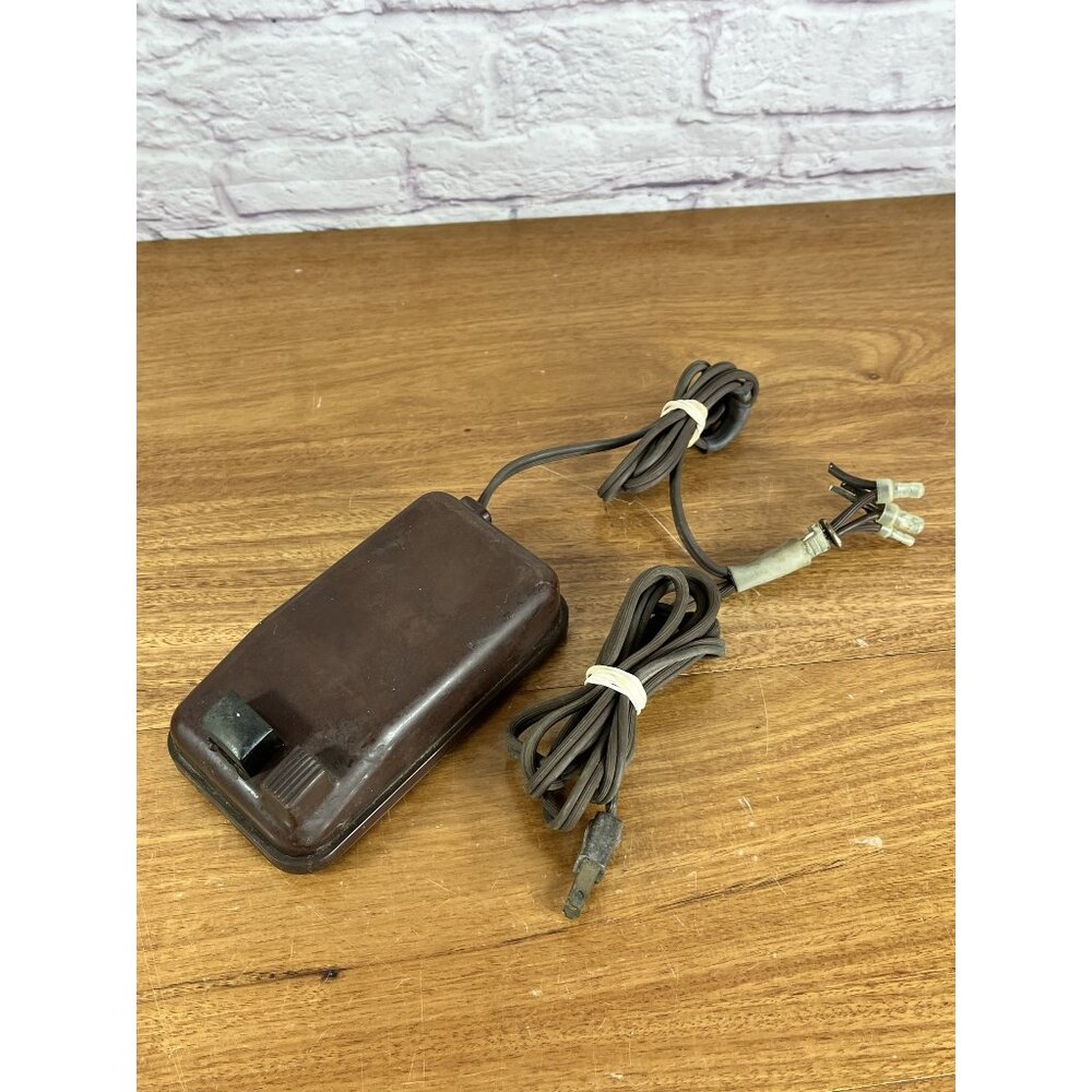 SINGER Featherweight Sewing Machine 221 Foot PEDAL #194584 Needs Re-wired C Pix